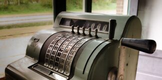 Jak sprawdzić czy ktoś nie włamał mi się na telefon?