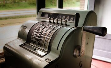 Jak sprawdzić czy ktoś ma dwa numery telefonu?