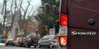 Czy ceny aut używanych spadną w 2023?