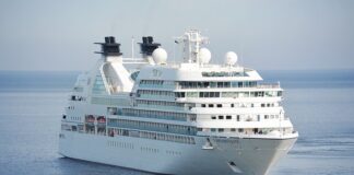 Co zabrać ze sobą na rejs morski?