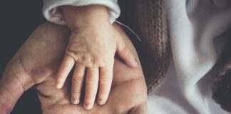 Z jakiego kraju pochodzi maluch?