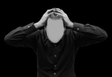 Jakie objawy nieszczelnego kolektora ssącego?