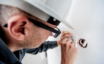 Czym jeździ się najtaniej dieslem benzyniakiem czy elektrykiem?